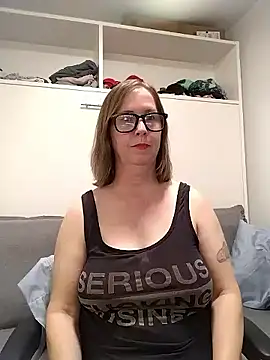 SweetandNaughty1 online show from February 11, 4:06 am