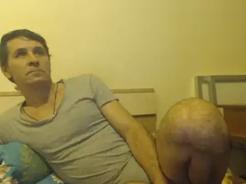 yvesstorm1 online show from February 14, 6:51 pm