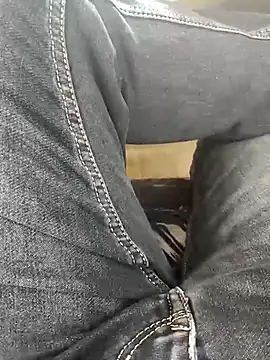 coolrocky346 online show from February 21, 10:17 am