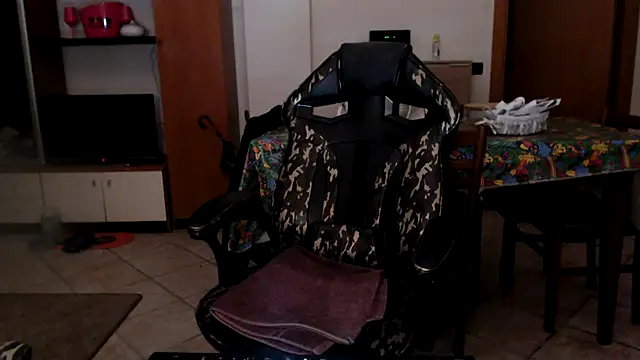 Snapshot of ADELE30 chatting on December 6, 10:08 pm ADELE30 online show from December 6, 10:08 pm