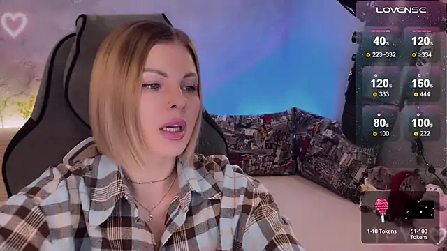 Snapshot of Your_Sweet_Lilu chatting on December 3, 4:50 pm Your Sweet Lilu online show from December 3, 4:50 pm