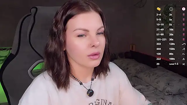 Your Sweet Lilu online show from March 29, 2:50 pm