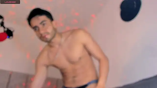 Snapshot of aydan_hw chatting on March 11, 7:47 pm aydan hw online show from March 11, 7:47 pm