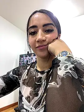 EmmyEvans1 online show from October 23, 7:34 pm