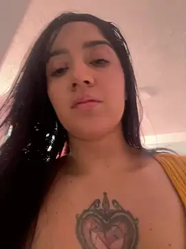 EmmyEvans1 online show from February 13, 8:38 pm