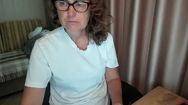 lauraoven online show from July 22, 1:58 pm
