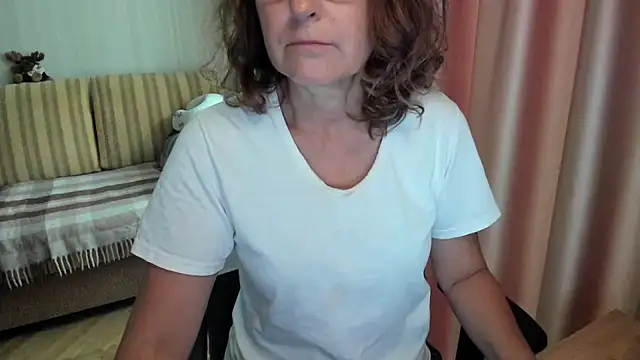 lauraoven online show from August 2, 8:02 am