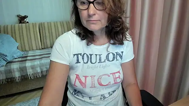 lauraoven online show from August 9, 9:36 am