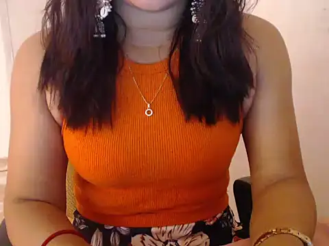 Open Heart Lennon online show from January 17, 5:11 am