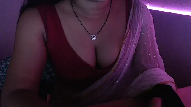 Open Heart Lennon online show from November 8, 4:56 am