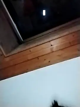 Snapshot of Kw8585kw chatting on December 1, 8:53 pm Kw8585kw online show from December 1, 8:53 pm