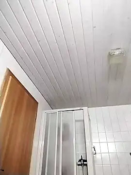 Snapshot of Kw8585kw chatting on January 11, 8:10 pm Kw8585kw online show from January 11, 8:10 pm