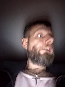 Snapshot of Kw8585kw chatting on December 1, 7:08 pm Kw8585kw online show from December 1, 7:08 pm