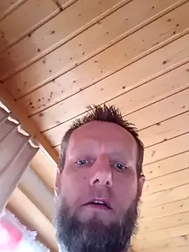 Kw8585kw online show from March 28, 2:05 pm