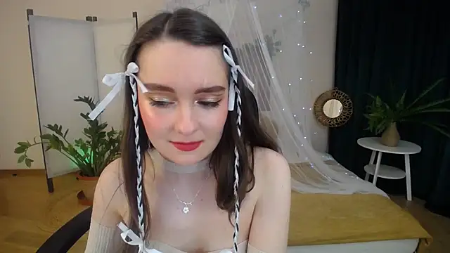 Snapshot of CloudGrace chatting on January 27, 6:20 pm CloudGrace online show from January 27, 6:20 pm