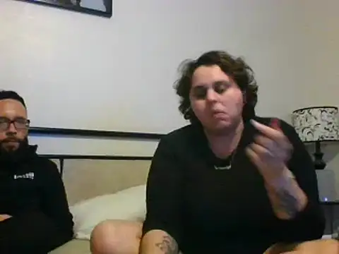 Snapshot of lyshaa chatting on January 31, 7:29 am lyshaa online show from January 31, 7:29 am