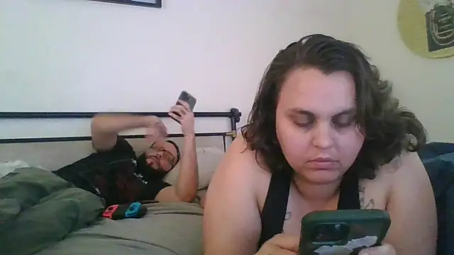 Snapshot of lyshaa chatting on September 24, 6:33 pm lyshaa online show from September 24, 6:33 pm