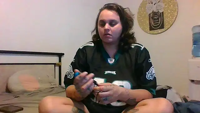 Snapshot of lyshaa chatting on October 6, 6:11 am lyshaa online show from October 6, 6:11 am