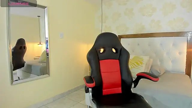 clarisKlein online show from February 7, 3:43 am