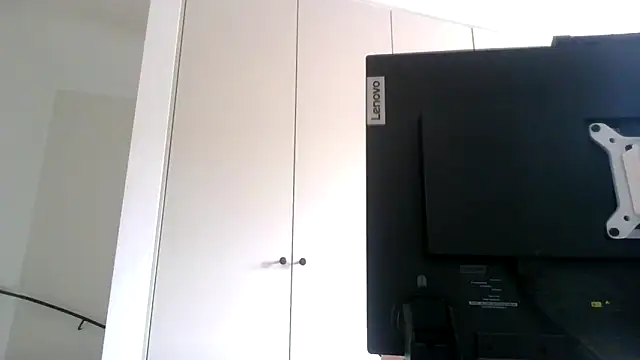 Snapshot of mrbigballs chatting on February 21, 1:56 pm mrbigballs online show from February 21, 1:56 pm