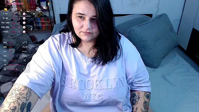 naughtykiss online show from November 2, 6:16 am