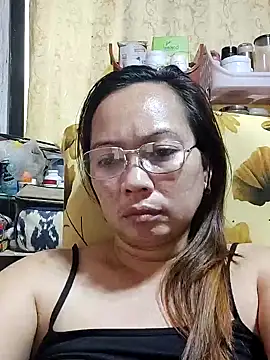 asianwet4u online show from February 11, 4:01 am