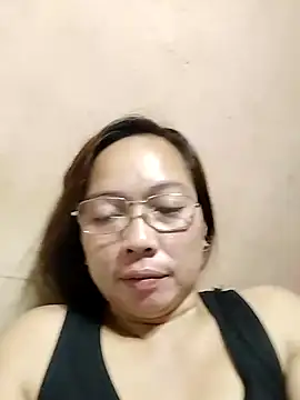 asianwet4u online show from February 16, 10:10 am