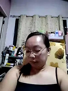 asianwet4u online show from February 26, 4:03 pm