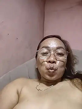 asianwet4u online show from November 26, 4:52 pm