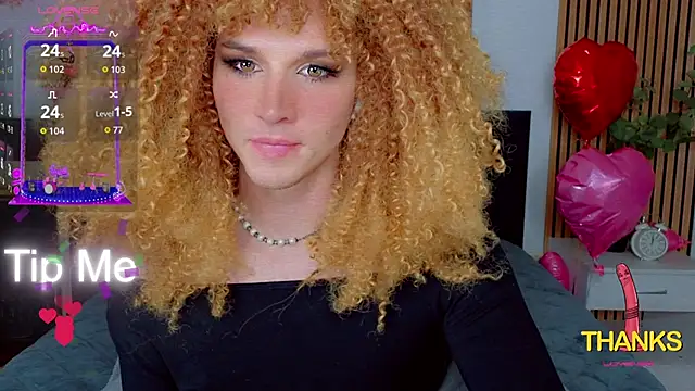 Snapshot of HelenSpellman chatting on February 19, 9:11 pm HelenSpellman online show from February 19, 9:11 pm