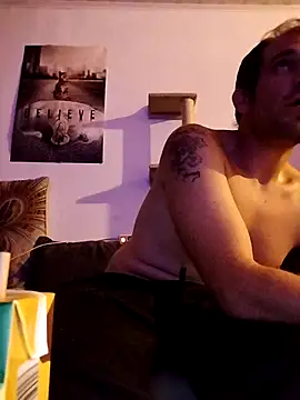 Snapshot of Codymc89 chatting on September 15, 10:32 pm Codymc89 online show from September 15, 10:32 pm