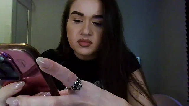 avajade online show from October 27, 11:36 am