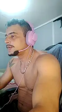 Fadinha-e-Raro online show from February 23, 5:50 pm