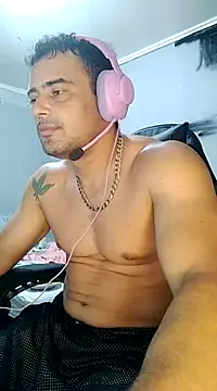 Fadinha-e-Raro online show from March 4, 7:54 pm