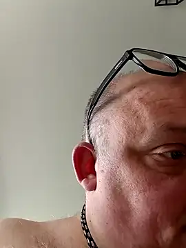 Bibear197511 online show from October 14, 8:26 am