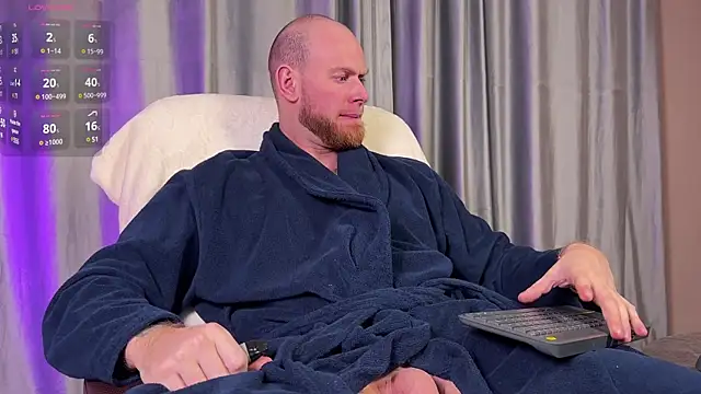 Snapshot of Xxx_______Xxx chatting on February 5, 7:42 pm Xxx Xxx online show from February 5, 7:42 pm