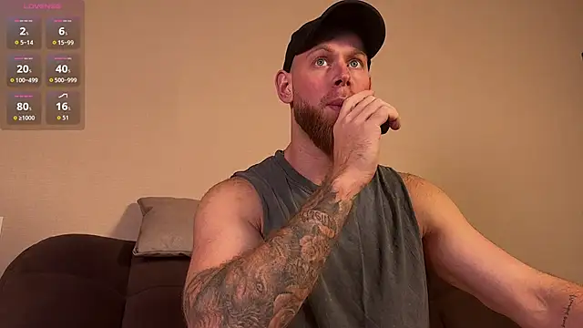 Snapshot of Xxx_______Xxx chatting on September 28, 11:48 am Xxx Xxx online show from September 28, 11:48 am