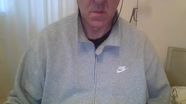 ANONIMO7735 online show from April 9, 5:18 am