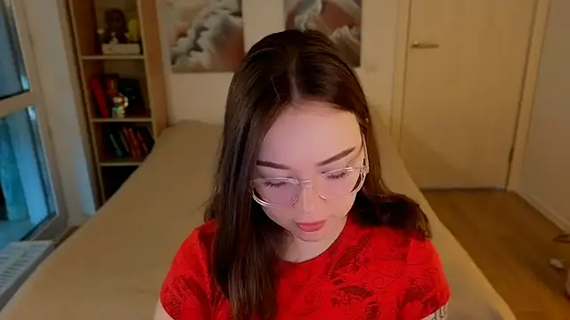 Snapshot of MilenaSaint chatting on May 24, 3:44 am MilenaSaint online show from May 24, 3:44 am