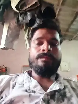 Snapshot of veaman9939 chatting on July 15, 7:57 am veaman9939 online show from July 15, 7:57 am