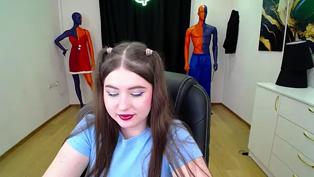 Snapshot of NicoleFoxery chatting on January 30, 12:39 am NicoleFoxery online show from January 30, 12:39 am