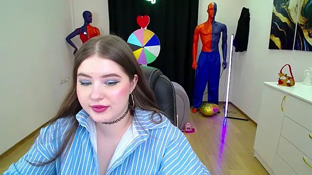 Snapshot of NicoleFoxery chatting on February 25, 9:24 pm NicoleFoxery online show from February 25, 9:24 pm