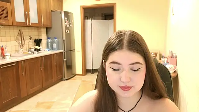 Snapshot of NicoleFoxery chatting on October 22, 3:18 am NicoleFoxery online show from October 22, 3:18 am