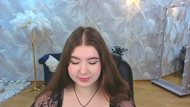 Snapshot of NicoleFoxery chatting on November 20, 6:18 pm NicoleFoxery online show from November 20, 6:18 pm