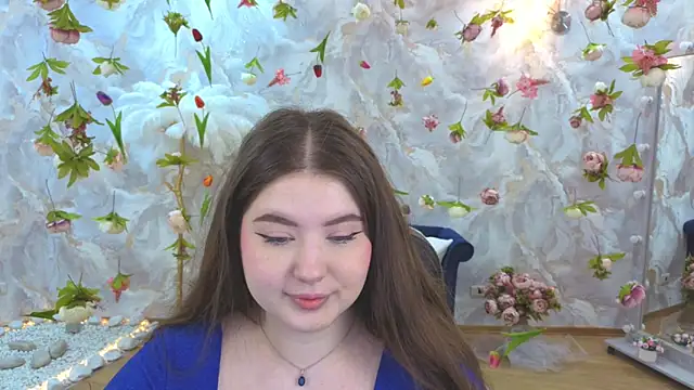 NicoleFoxery online show from April 6, 8:21 pm