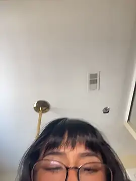 Snapshot of Evie-Luna chatting on February 26, 10:42 pm Evie-Luna online show from February 26, 10:42 pm