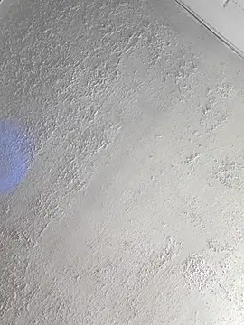 Snapshot of TommyMomentum chatting on November 13, 4:55 am TommyMomentum online show from November 13, 4:55 am