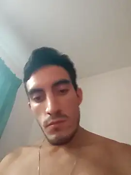 TommyMomentum online show from April 1, 10:29 pm