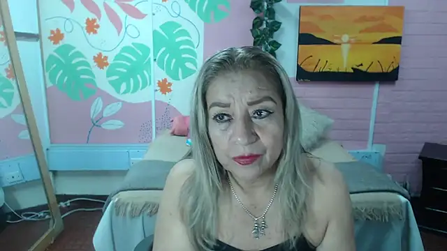 ZAMANTHA online show from November 10, 4:17 pm