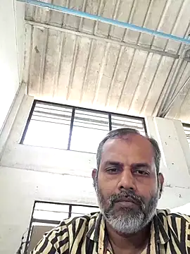 Snapshot of tz143143 chatting on March 19, 10:00 am tz143143 online show from March 19, 10:00 am